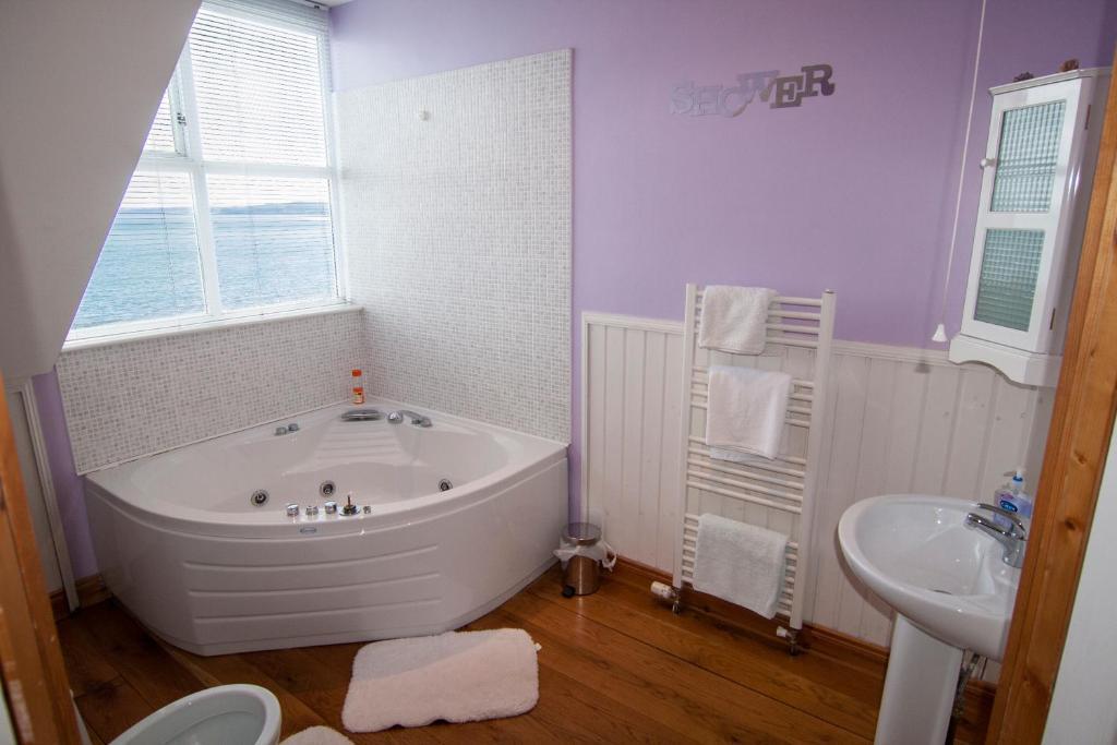 Clarmont Guest House Portrush Exteriér fotografie